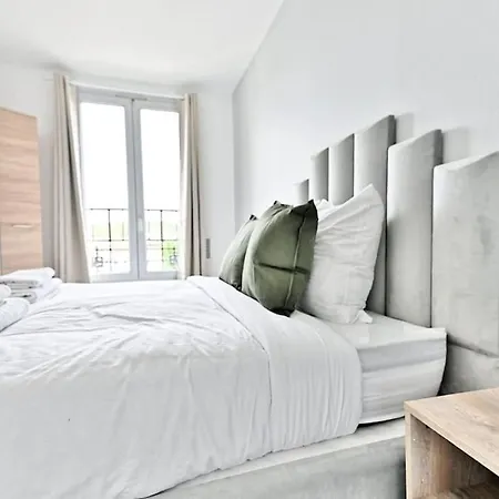 Apartment Sejour Authentique Pres De Paris A Gagny - Iii *
